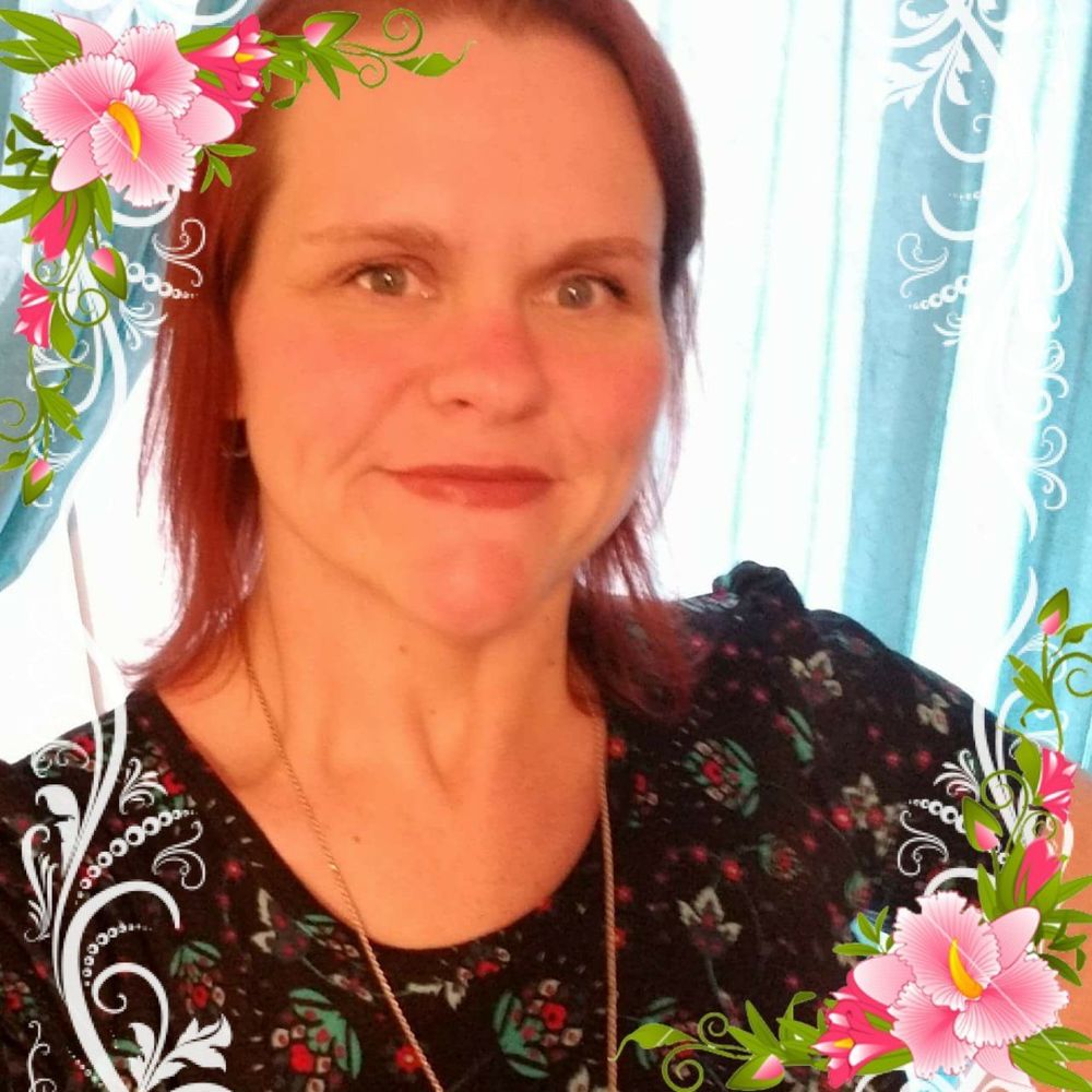 Meet your Posher, Elena